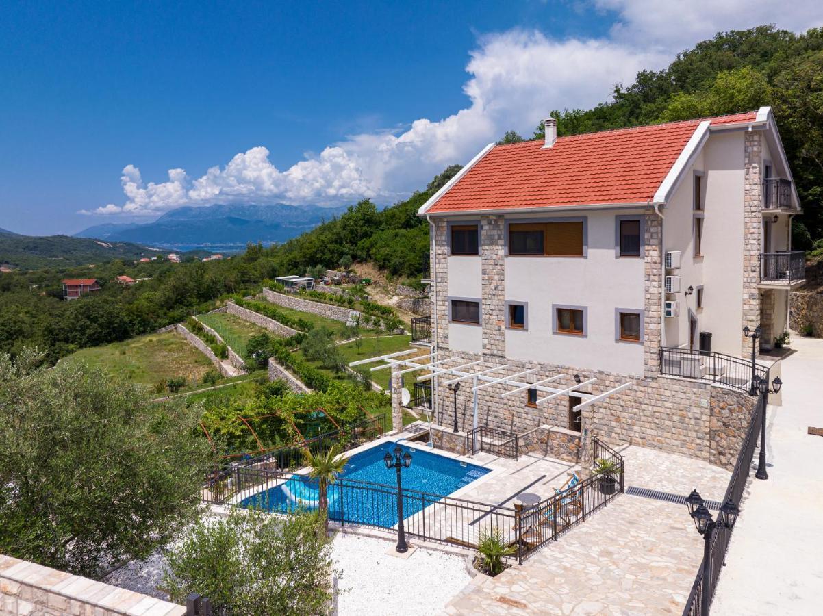 177 Apartamento Tivat